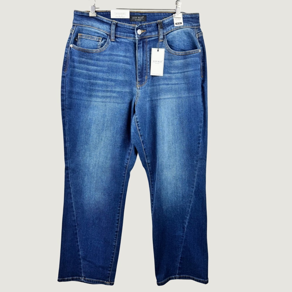 Judy Blue Straight Leg Jeans Womens 14W Blue Mid Rise Stretch Denim NWT NEW